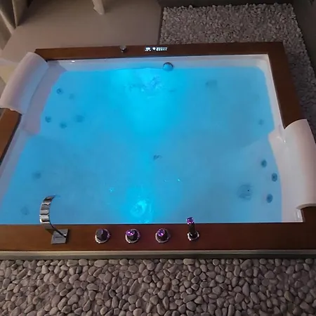 Hydrosuite アパート *